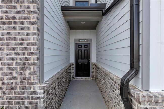 Building Photo - 5650 Flint Ln