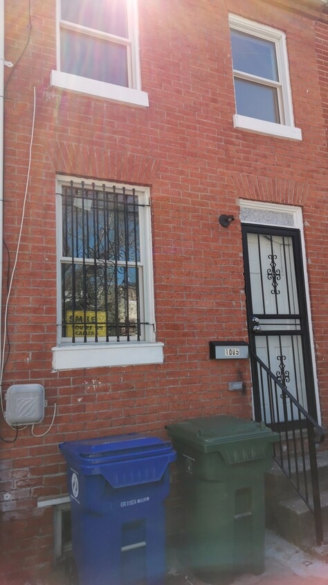 Primary Photo - 1005 Boyd St
