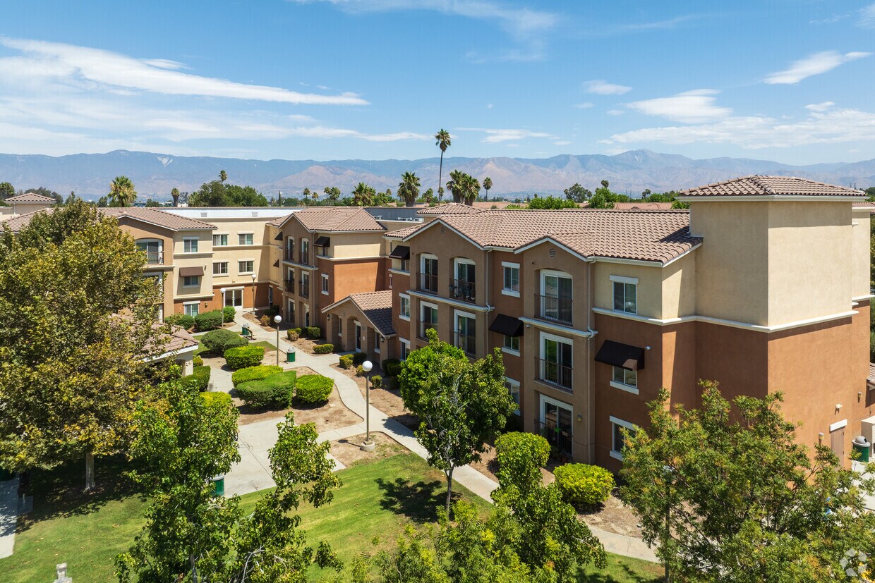Foto del edificio - Loma Linda Terrace