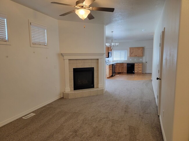 Building Photo - Great home in Middleton