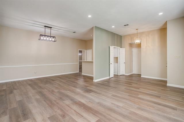 Building Photo - 7550 Deerlodge Trail