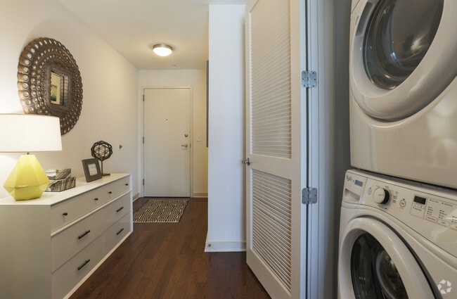 Estudio - 622 ft² - SkyHouse Buckhead