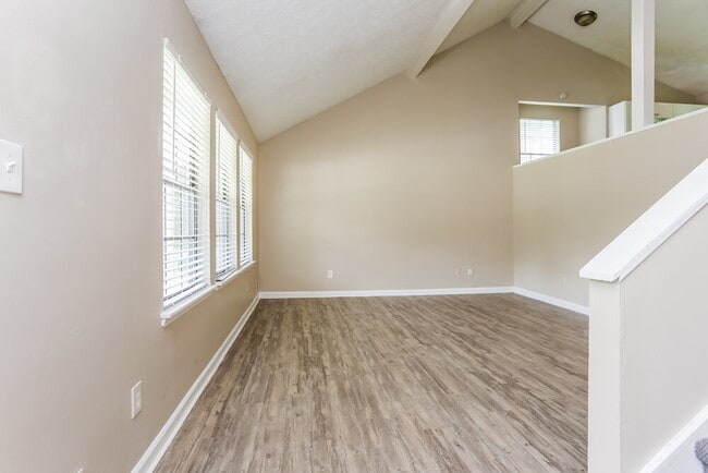 Building Photo - 900 Turtle Bend Ln