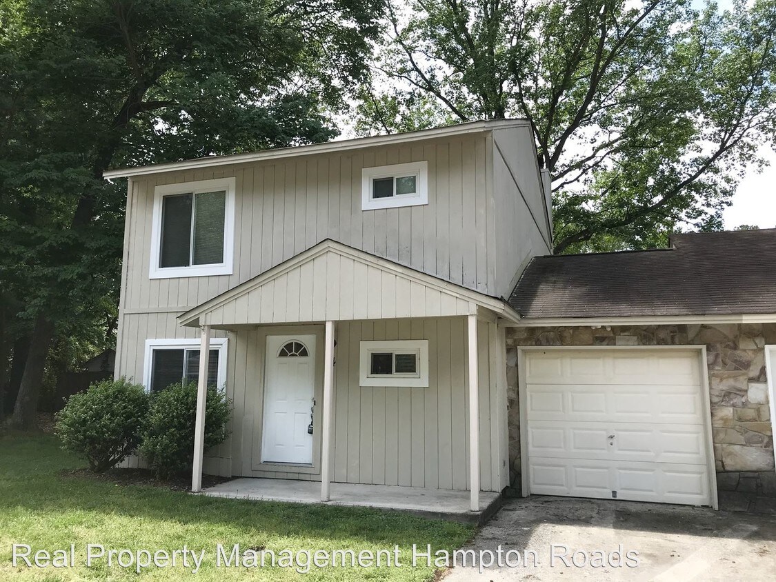 Primary Photo - 3 br, 2.5 bath House - 4 Penzance Circle