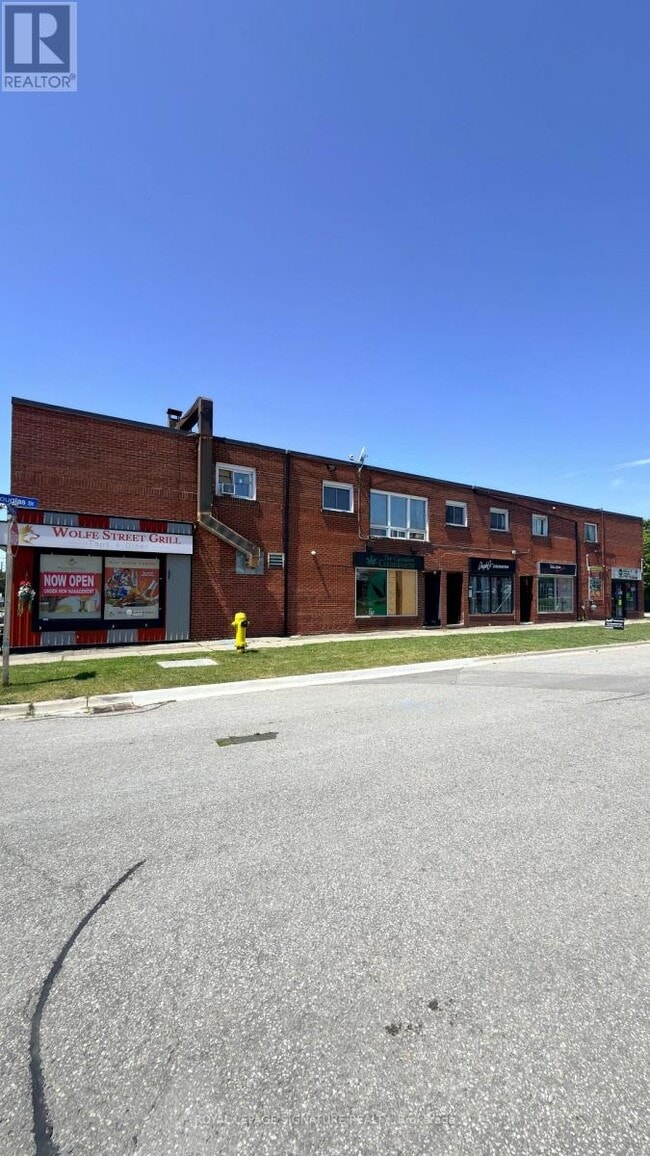 Building Photo - 92 Wolfe St