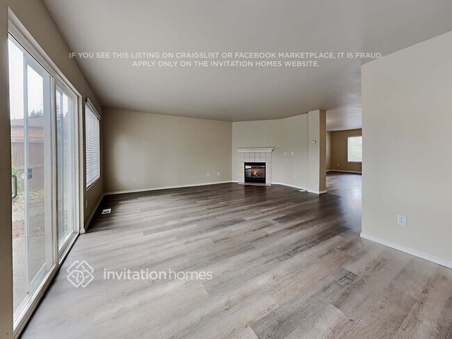 Building Photo - 731 SW 356th Pl
