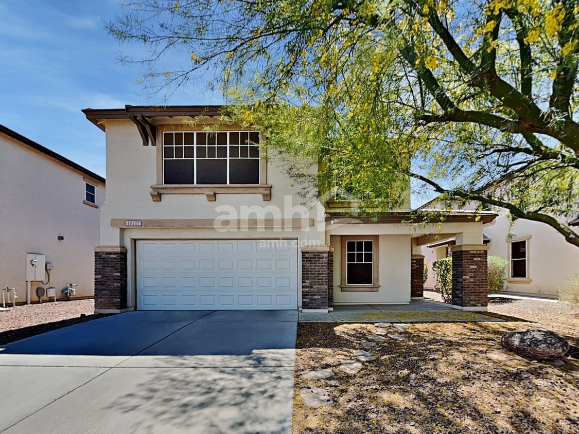 Primary Photo - 18127 W Smokey Dr