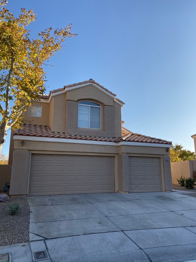 Building Photo - Gorgeous 2 Story Home in Summerlin