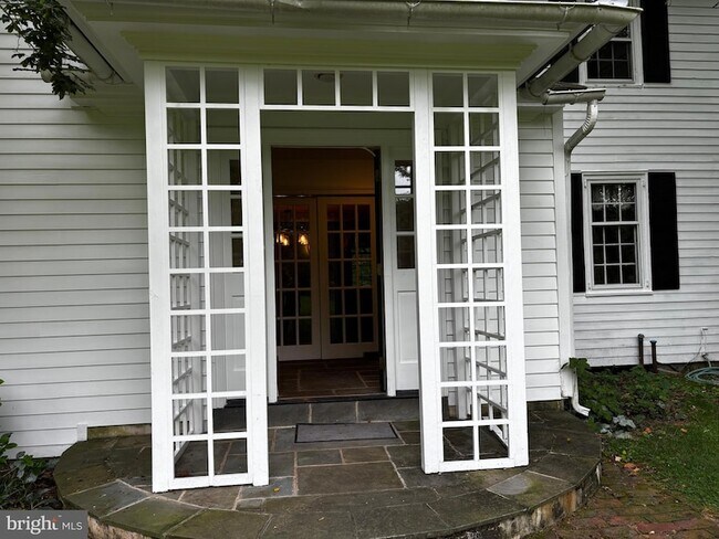 Foto del edificio - 410 Wharf Rd