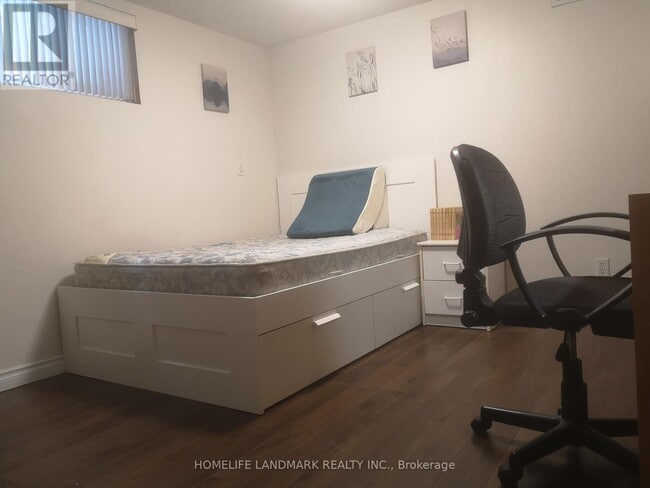 Building Photo - 22 Glendinning Ave