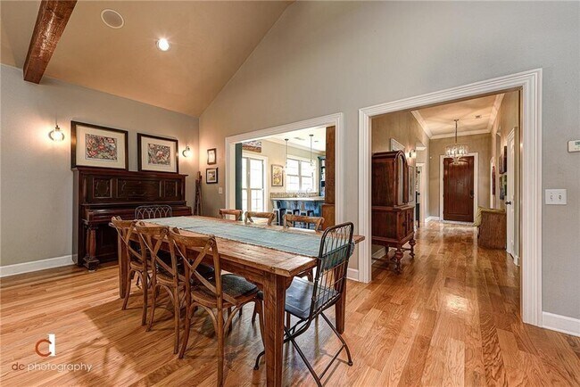 Foto del edificio - 1602 NE Greenbrier Rd