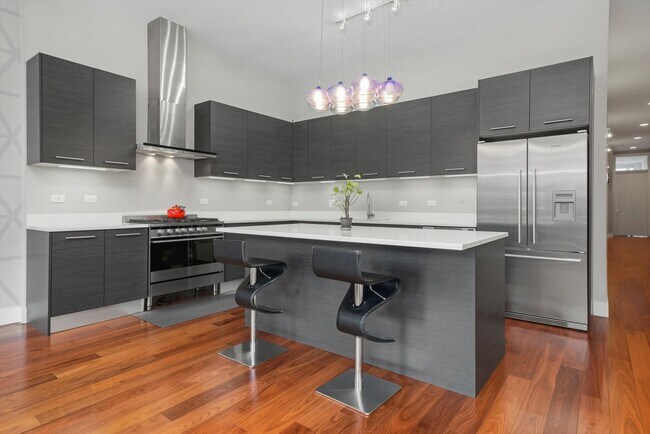 Foto del edificio - 128 S Aberdeen St