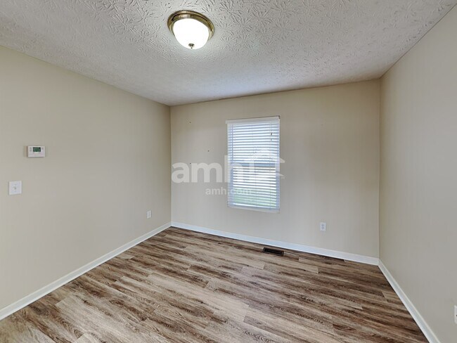 Foto del edificio - 7720 Coppershell Street