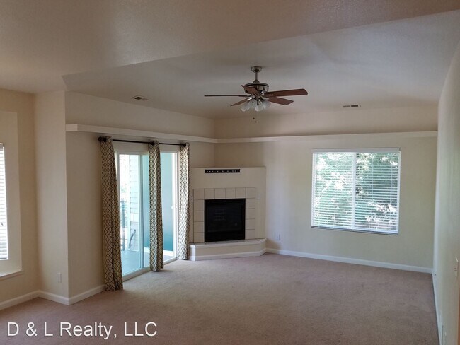 Building Photo - 2141 Legacy Ridge View