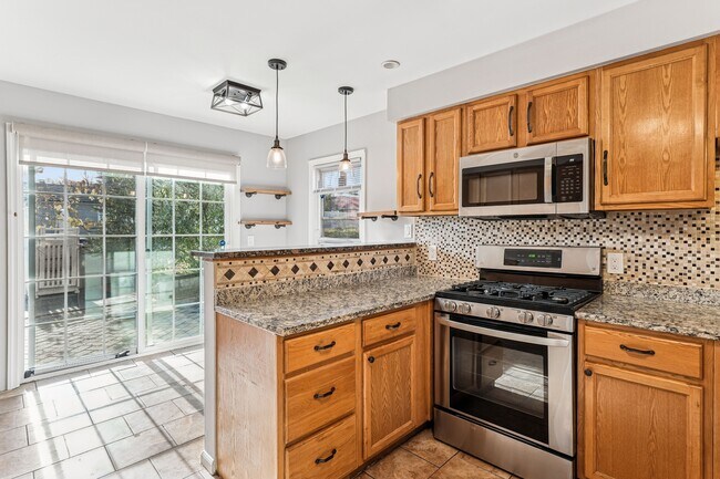 Foto del edificio - 145 Pleasant Valley Way