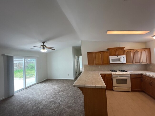 Foto del edificio - 3221 Turtle Creek Dr