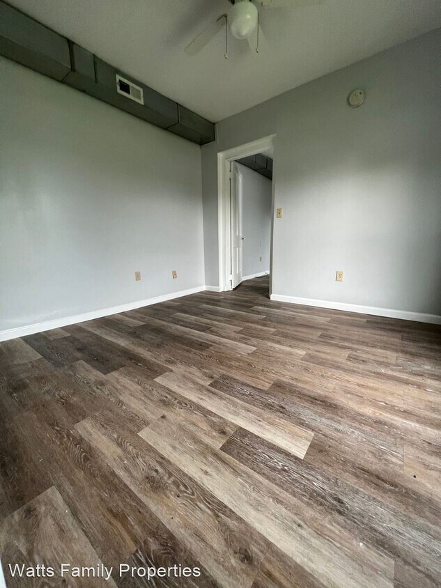 Foto principal - 2 br, 1 bath House - 423 Ash Street