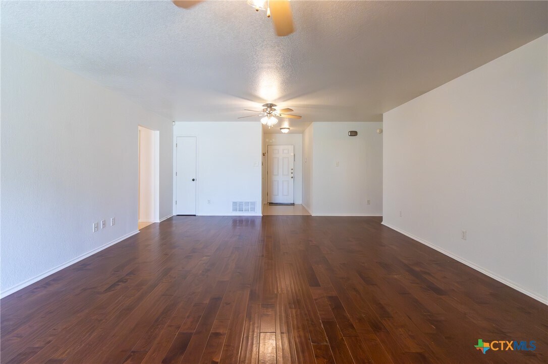 Foto principal - 4507 Aspen Dr