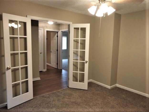 Foto del edificio - 9909 Olde Park Dr