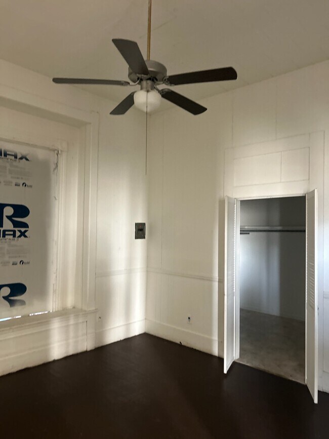 Foto del edificio - 206 Dallas St