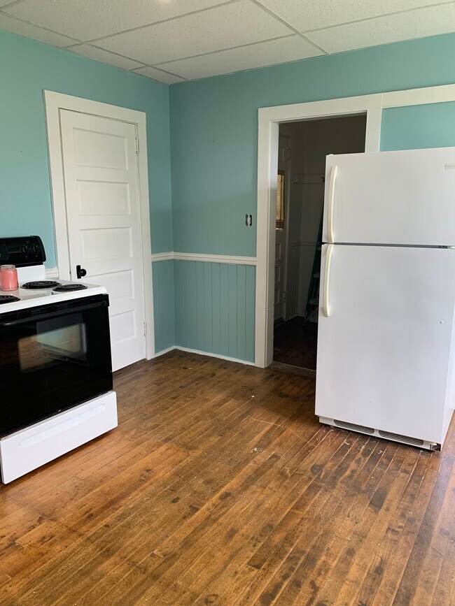 Kitchen #2 - 17 Suosso Ln