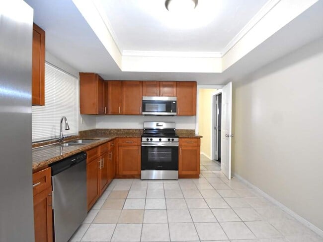 Foto del edificio - 7630 Coral Blvd