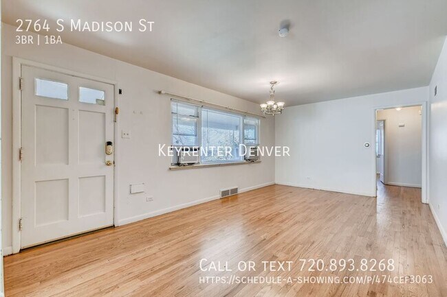 Building Photo - 3 Bed 1 Bath Home with Fantastic Location!