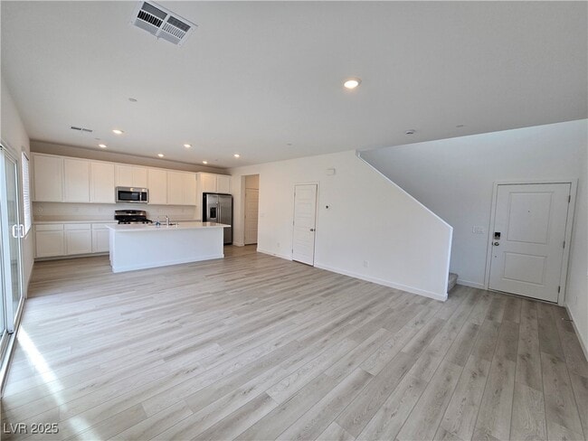 Foto del edificio - 530 Preston Crst St