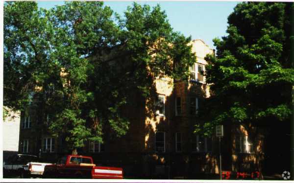 Primary Photo - 4445-4459 N Central Park
