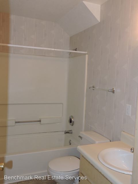 Foto del edificio - 776 Timberwood Cir E