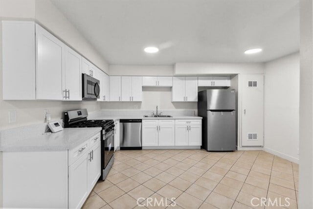 Building Photo - 1002 Lombard Dr