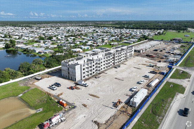 Foto del edificio - Hermosa North Fort Myers