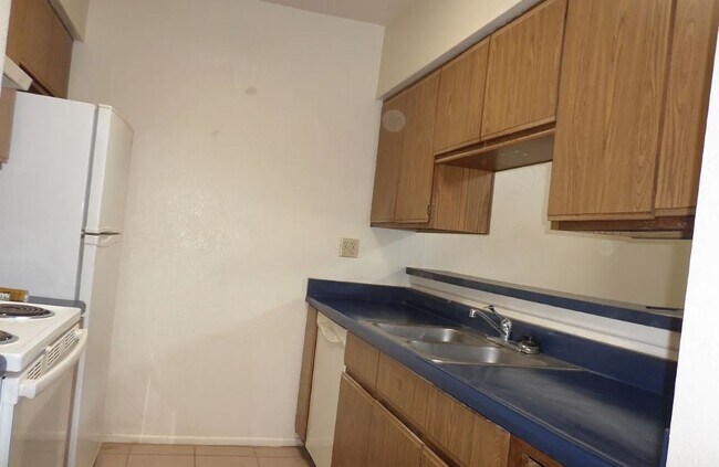 Foto del edificio - 3445 N Fremont Ave