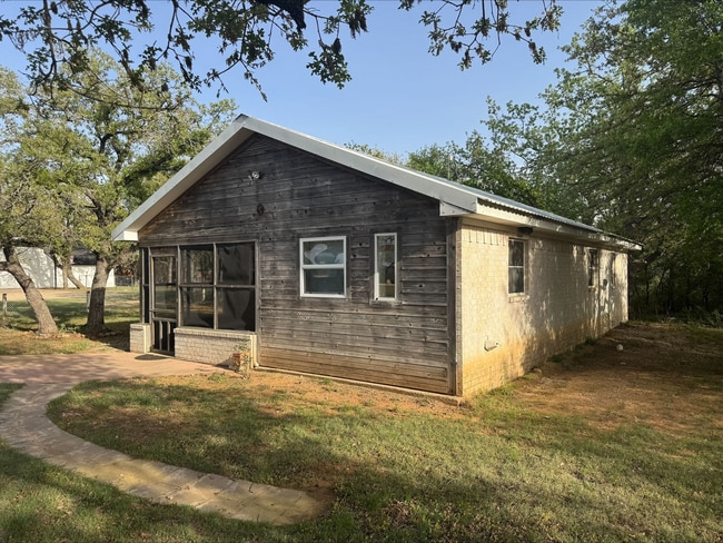 Building Photo - 7729 Wolf Hollow