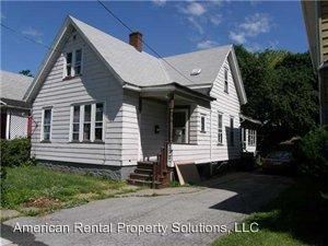 Primary Photo - 210 Weaver St