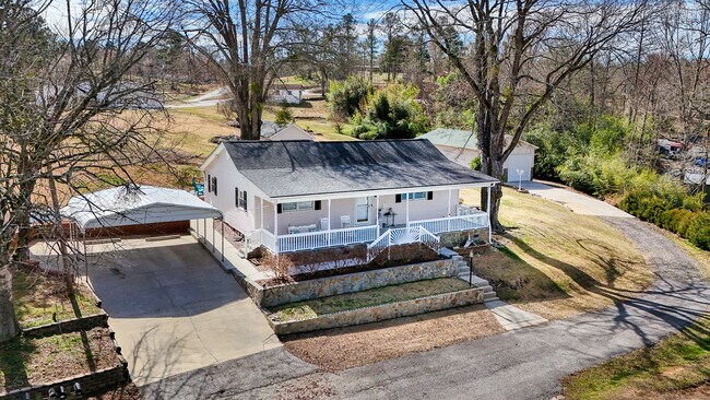 Building Photo - 107 Lakeview Rd