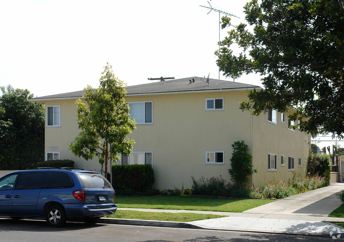 Foto del edificio - 261-271 Homer Ave