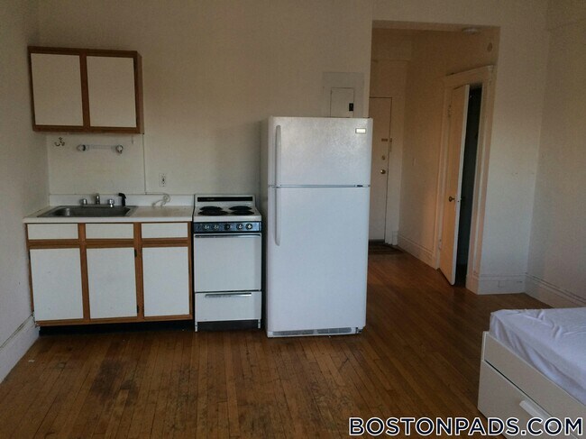 Building Photo - 270 Huntington Ave