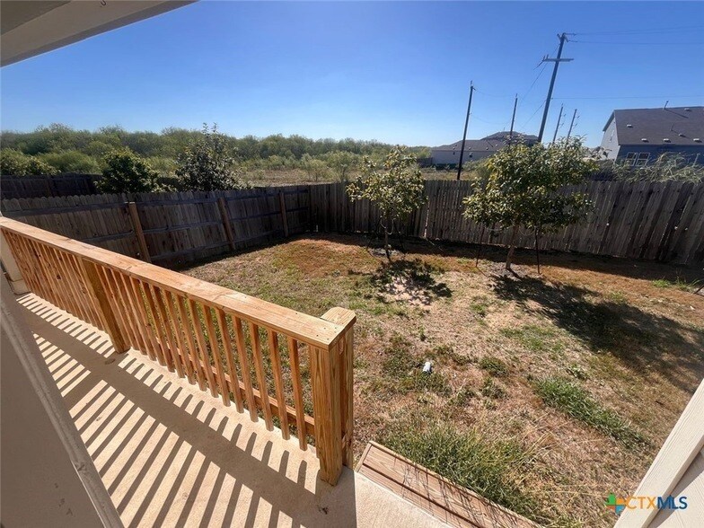 Building Photo - 12051 Pewee Ct