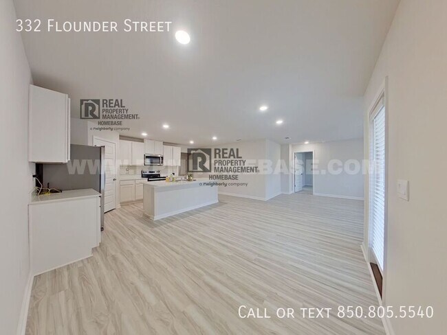 Building Photo - 332 Flounder St