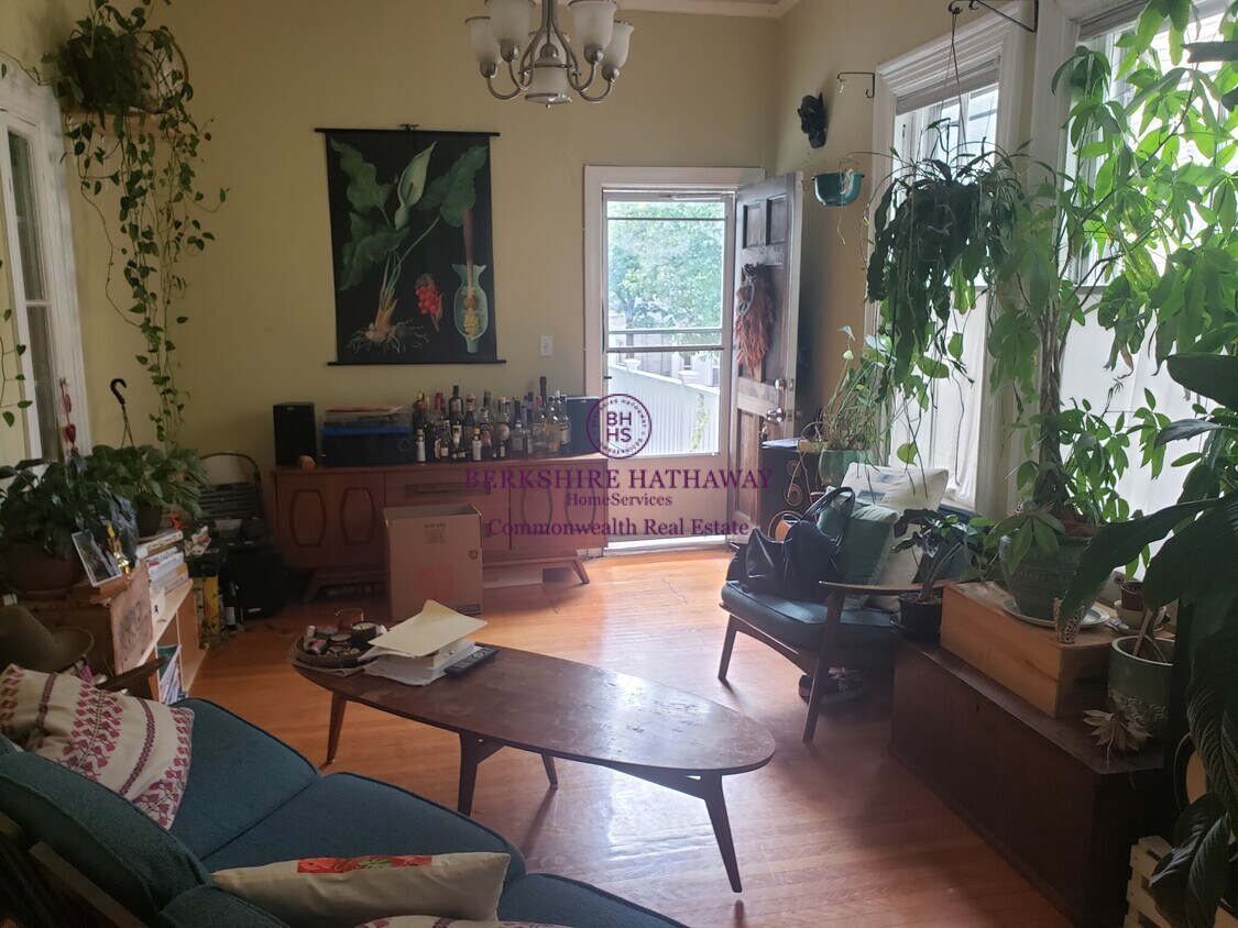 61 Columbus Ave Unit 2, Somerville, MA 02143 Condo for Rent in