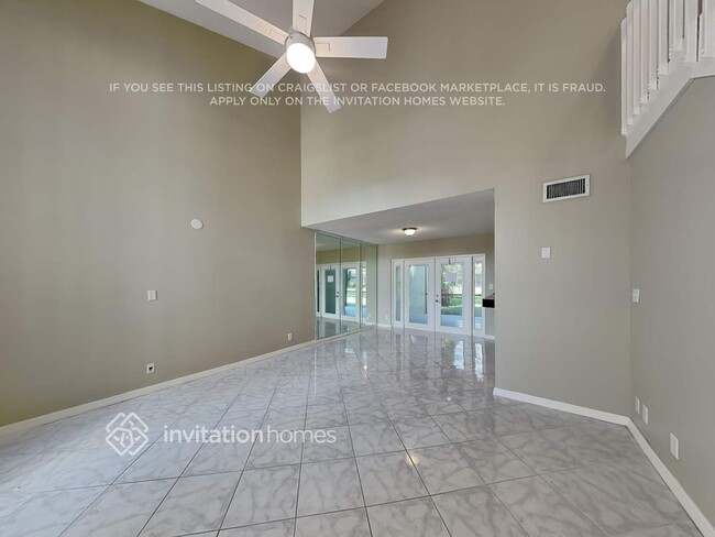 Foto del edificio - 22301 Thousand Pines Ln