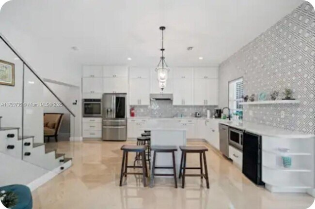 Foto del edificio - 501 SW 10th St