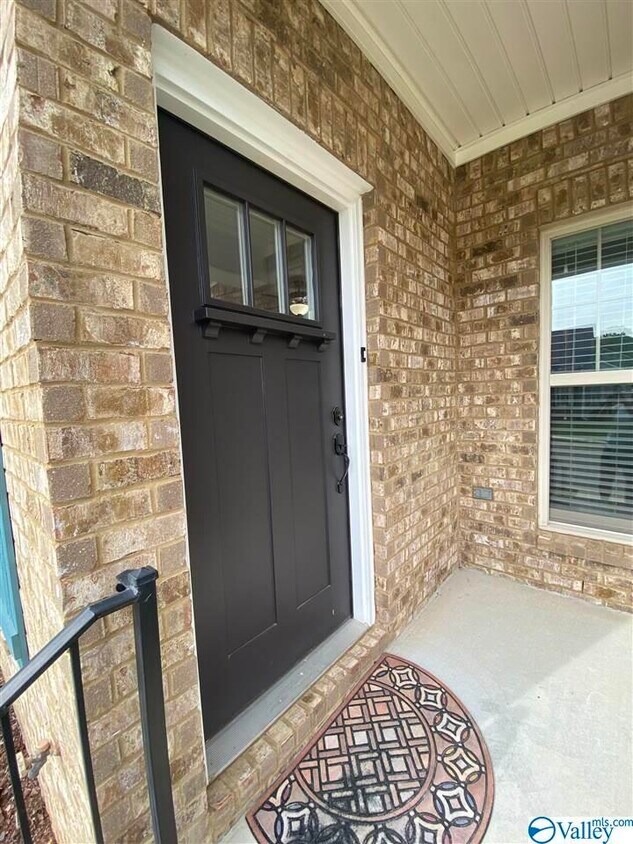 8008 Misty Valley Way, Huntsville, AL 35763 Townhome Rentals in Huntsville AL