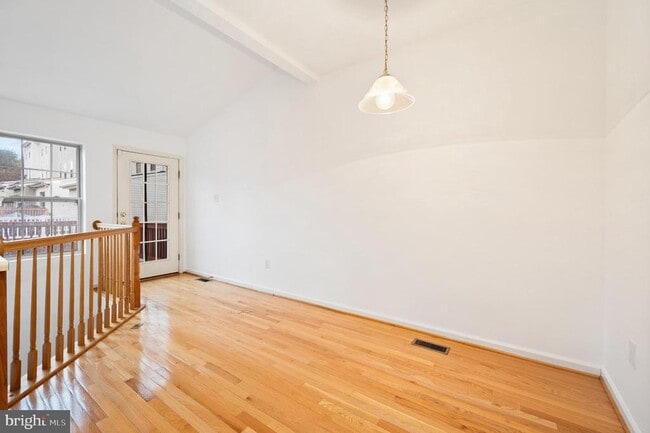 Building Photo - 206 Toddson Ln