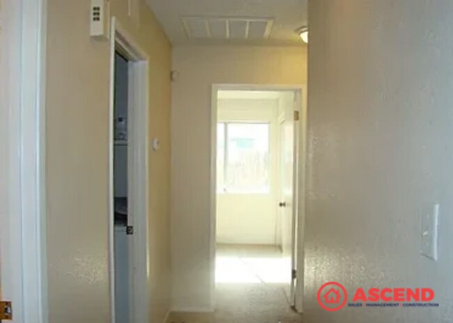 Foto del edificio - 3-Bedroom Home In Southwest!