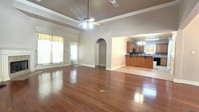 Building Photo - 3112 Grassy Lake Dr