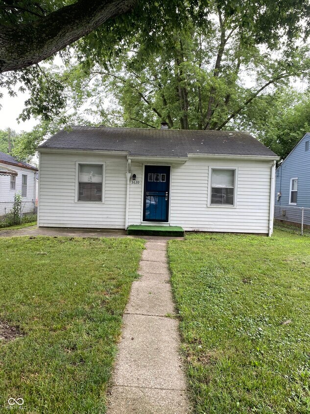 Foto principal - 3639 W 12th St