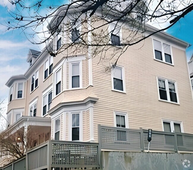 Building Photo - 71 Boylston St