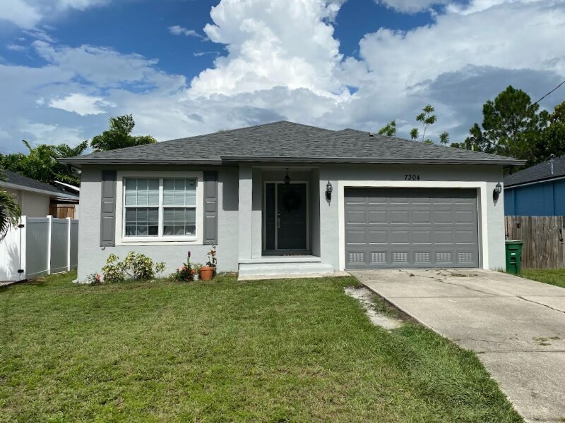 Primary Photo - 7304 S West Shore Blvd